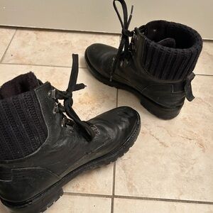 Women's Cougar Leather Boots with Knit Cuff size 8 waterproof